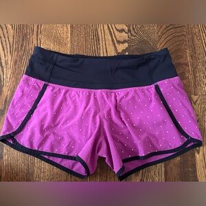 Lululemon size 4 speed up shorts!!